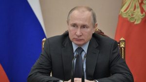 Путин предложил наделить Следственный комитет новыми полномочиями по организации судебной экспертизы