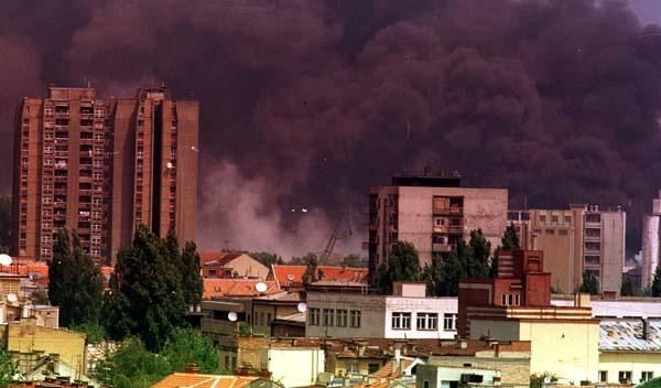 Чижов назвал бомбардировки Югославии грубейшим нарушением международного права