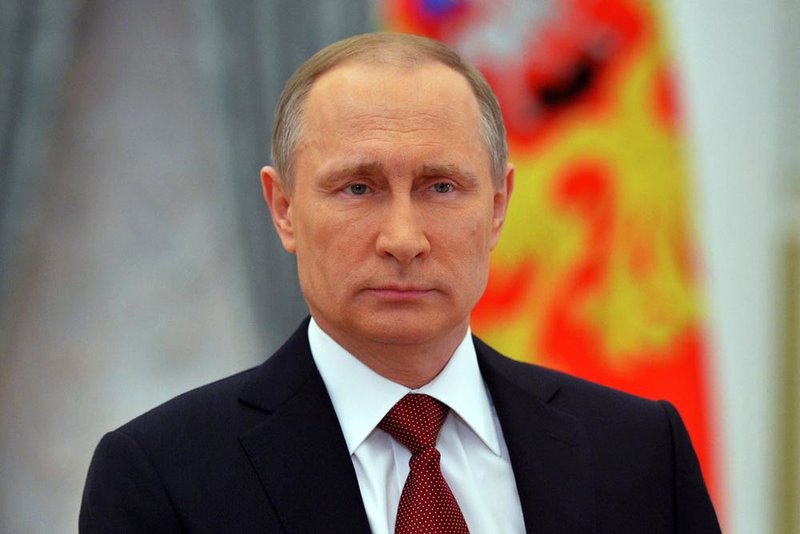 Путин поздравил участников торжеств в честь 25-летия столицы Ингушетии