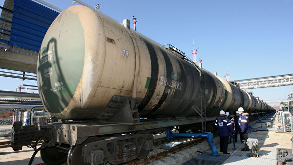 Россия запретила экспортировать нефть на Украину