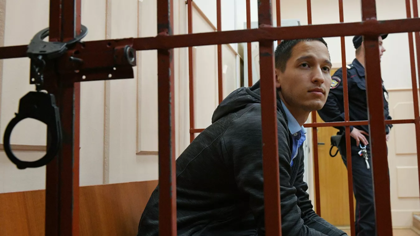 Суд заочно арестовал бежавшего из России участника несогласованной акции в Москве Губайдулина