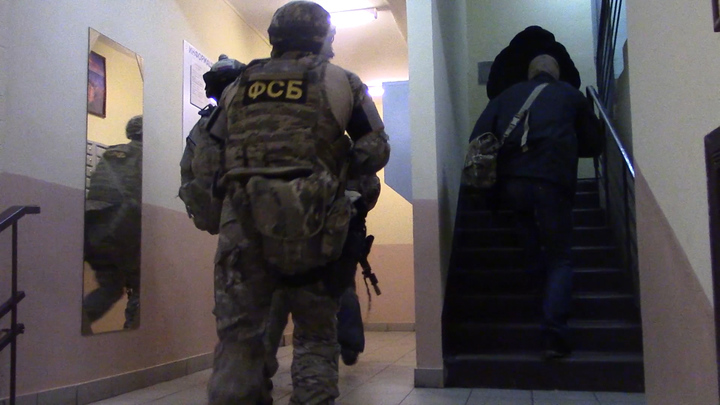 ФСБ задержала в Москве и Челябинске подозреваемых в терроризме